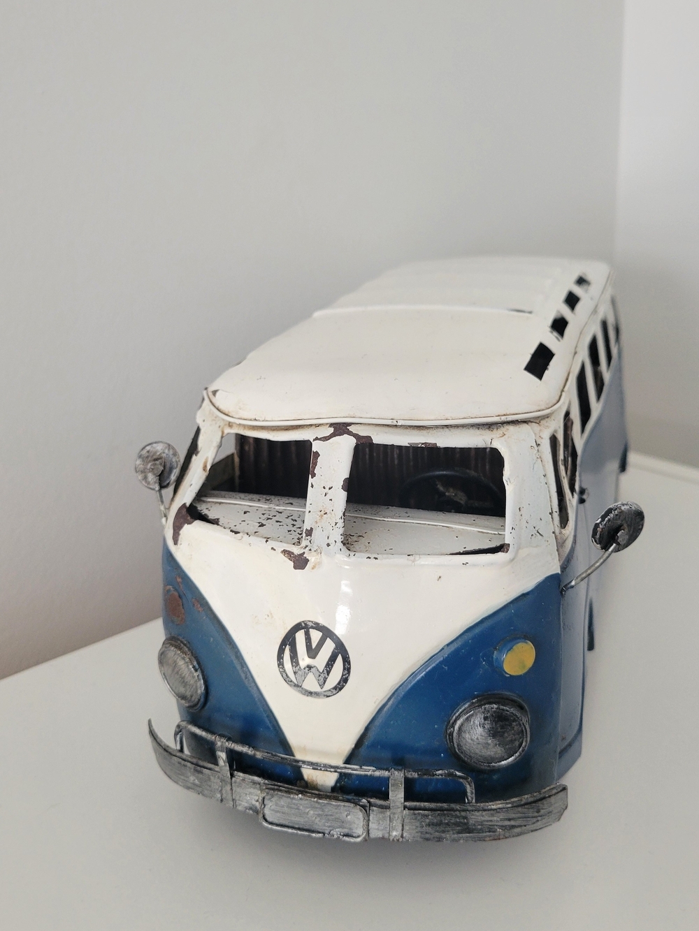 Volkswagen Blue & White Mini Bus Decor